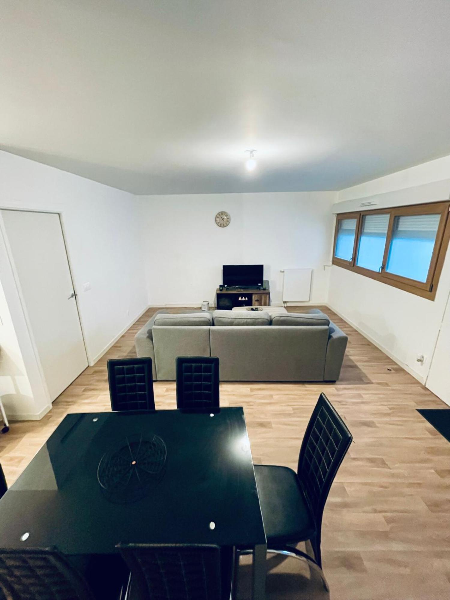 Location Appartement T3#1 Pierrefitte-sur-Seine Extérieur photo